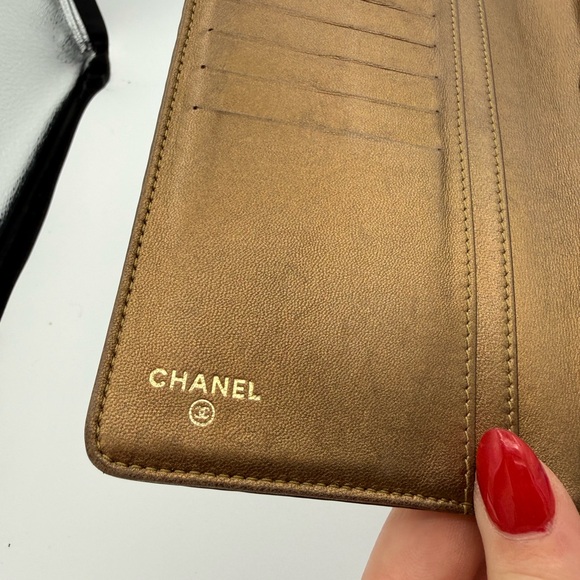 Rare Chanel Bronze Mosaic Pattern Wallet - Picture 7 of 9